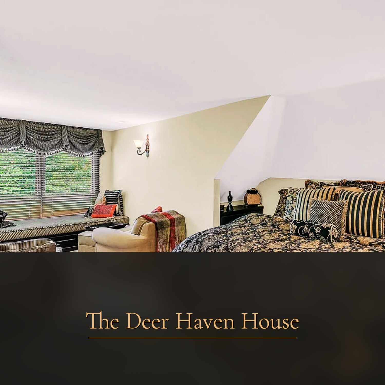 Fifth bedroom with damask bedding at The Deer Haven House